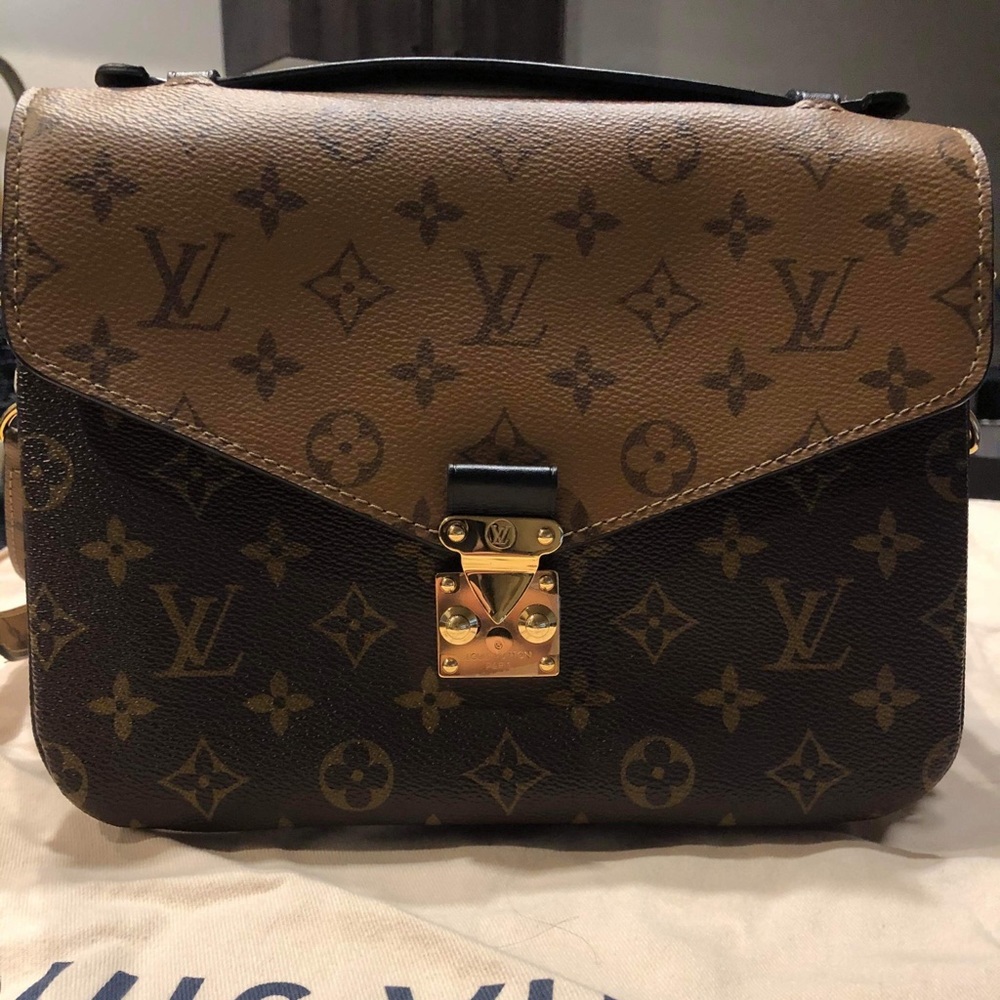 AUTHENTIC LV !!!SOLD!!!